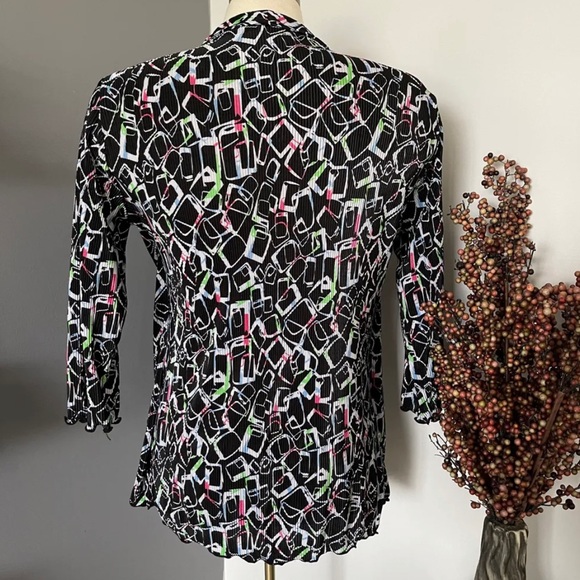 2n1 top - Picture 3 of 4